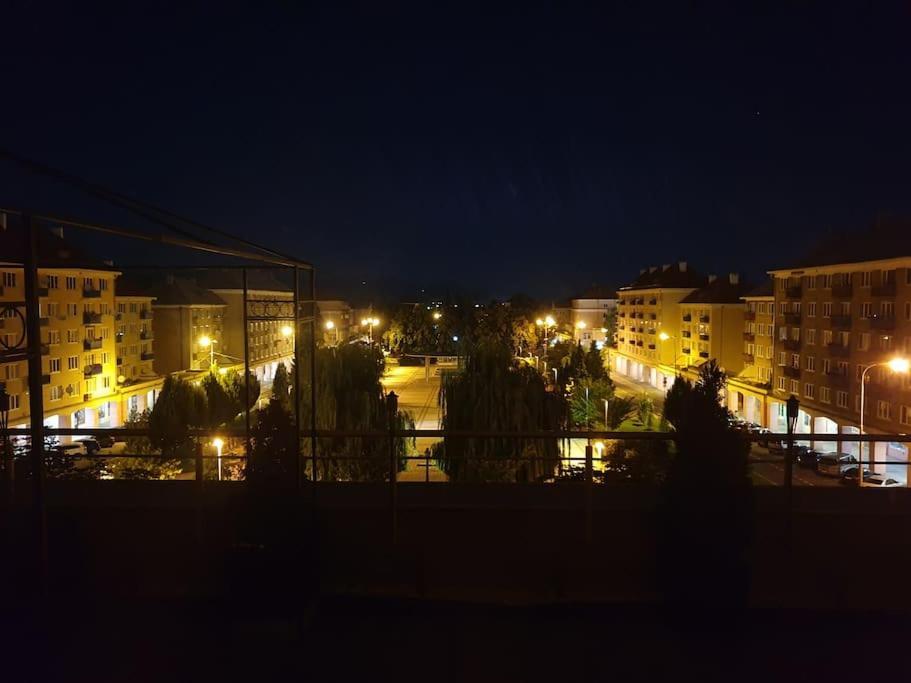 Mezonetovy Apartman V Centre Novej Dubnice Ilava Exterior foto